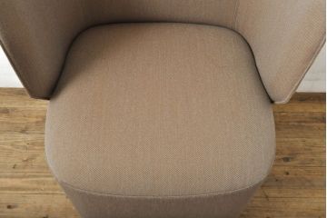 中古　展示品　超美品　arflex(アルフレックス)　BRERA(ブレラ)　シンプルモダンなデザインが魅力のラウンジチェア(1人掛けソファ、1P、回転イス、椅子)(定価約26万円)(R-061227)