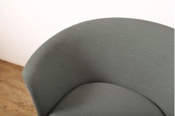 中古　美品　国内未入荷(海外限定アイテム品)　デンマーク　HAY(ヘイ)　Dorso(ドルソ)　GamFratesi(ガムフラテージ)　イージーチェア　モダンなラウンジチェア(1人掛けソファ、1P、回転椅子、アームチェア、イス、北欧)(定価約30万円)(R-061228)
