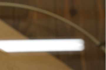 中古　展示品　超美品　arflex(アルフレックス)　CLIPS(クリップス)　モダンな空間を演出するセンターテーブル(丸テーブル、ラウンドテーブル、ローテーブル、コーヒーテーブル、リビングテーブル)(定価約19万円)(R-061232)