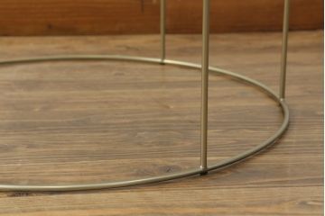 中古　展示品　超美品　arflex(アルフレックス)　CLIPS(クリップス)　モダンな空間を演出するセンターテーブル(丸テーブル、ラウンドテーブル、ローテーブル、コーヒーテーブル、リビングテーブル)(定価約19万円)(R-061232)