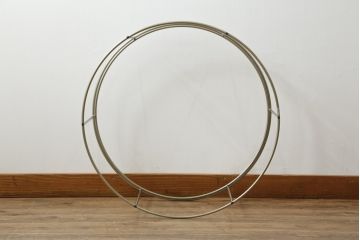 中古　展示品　超美品　arflex(アルフレックス)　CLIPS(クリップス)　モダンな空間を演出するセンターテーブル(丸テーブル、ラウンドテーブル、ローテーブル、コーヒーテーブル、リビングテーブル)(定価約19万円)(R-061232)