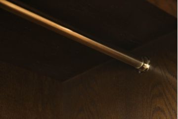 中古　カリモク家具(karimoku)　domani(ドマーニ)　ヒッコリーブラウンが落ち着きのある空間を演出するワードローブ(洋服タンス、引き出し、チェスト、キャビネット)(R-061235)