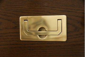 中古　カリモク家具(karimoku)　domani(ドマーニ)　ヒッコリーブラウンが落ち着きのある空間を演出するワードローブ(洋服タンス、引き出し、チェスト、キャビネット)(R-061235)