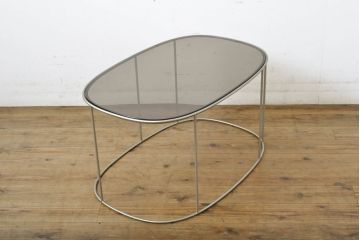 中古　展示品　超美品　arflex(アルフレックス)　ELIPS(エリプス)　シンプルモダンな空間づくりに活躍するコーヒーテーブル(リビングテーブル、ローテーブル、サイドテーブル、センターテーブル)(定価約22万円)(R-061239)