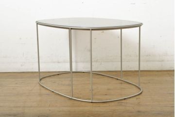 中古　展示品　超美品　arflex(アルフレックス)　ELIPS(エリプス)　シンプルモダンな空間づくりに活躍するコーヒーテーブル(リビングテーブル、ローテーブル、サイドテーブル、センターテーブル)(定価約22万円)(R-061239)