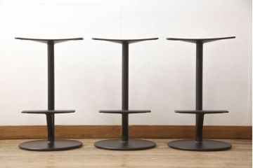 中古　イタリア　展示品　超美品　MAGIS(マジス)　Sequoia(セコイア)　ANDERSSEN&VOLL(アンデシェン&ヴォル)　スタイリッシュなカウンターチェア3脚セット(カウンタースツール、椅子、イス)(3脚で定価約21万円)(R-061240)