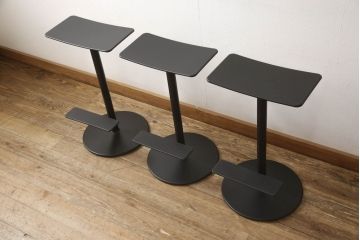 中古　イタリア　展示品　超美品　MAGIS(マジス)　Sequoia(セコイア)　ANDERSSEN&VOLL(アンデシェン&ヴォル)　スタイリッシュなカウンターチェア3脚セット(カウンタースツール、椅子、イス)(3脚で定価約21万円)(R-061240)