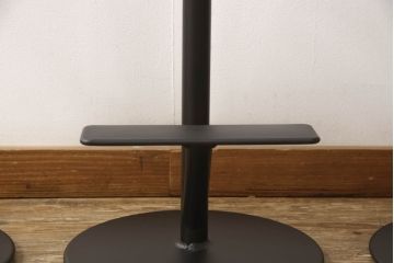 中古　イタリア　展示品　超美品　MAGIS(マジス)　Sequoia(セコイア)　ANDERSSEN&VOLL(アンデシェン&ヴォル)　スタイリッシュなカウンターチェア3脚セット(カウンタースツール、椅子、イス)(3脚で定価約21万円)(R-061240)
