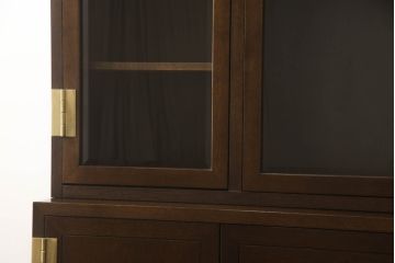 中古　カリモク　domani(ドマーニ)　Morganton(モーガントン)　品のある佇まいが魅力的なキャビネット(本棚、本箱、食器棚、飾り棚、収納棚)(定価約65万円)(R-061244)