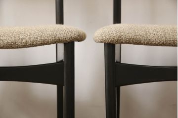 イギリスビンテージ　あたたかく洗練された雰囲気のダイニングチェア4脚セット(椅子、イス、ヴィンテージ)(R-061247)