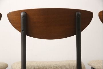 イギリスビンテージ　あたたかく洗練された雰囲気のダイニングチェア4脚セット(椅子、イス、ヴィンテージ)(R-061247)
