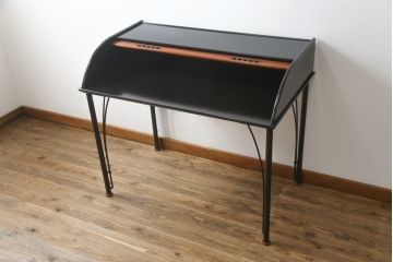 フランスビンテージ　希少　ligne roset(リーン・ロゼ)　Pagnon&Pelhaitre design(パグノン&ペルハイトルデザイン)　個性的なデザインが目を惹くシャッター付き秘書デスク(リーンロゼ、蛇腹机、ロールトップデスク、在宅ワーク、在宅用、ワークデスク、ヴィンテージ)(R-061249)