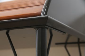 フランスビンテージ　希少　ligne roset(リーン・ロゼ)　Pagnon&Pelhaitre design(パグノン&ペルハイトルデザイン)　個性的なデザインが目を惹くシャッター付き秘書デスク(リーンロゼ、蛇腹机、ロールトップデスク、在宅ワーク、在宅用、ワークデスク、ヴィンテージ)(R-061249)