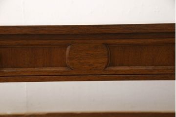中古　DREXEL HERITAGE(ドレクセルヘリテイジ)　Triune(トライユン)　マホガニー材　洗練されたデザインとクラシカルな佇まいが魅力的なセンターテーブル(カクテルテーブル、リビングテーブル、ローテーブル)(R-061263)
