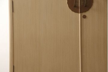 中古　伝統工芸士　吉沢昭次作　凛とした佇まいが気品を感じさせる加茂桐箪笥(大丸、桐たんす、着物箪笥、衣装タンス、和タンス、和たんす、引き出し)(R-061271)
