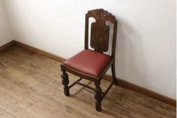 イギリスアンティーク　オーク材　大振りな花の意匠とバルボスレッグが存在感を放つダイニングチェア(イス、椅子)(R-061272)