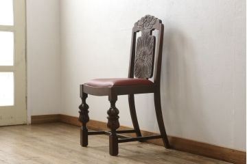 イギリスアンティーク　オーク材　大振りな花の意匠とバルボスレッグが存在感を放つダイニングチェア(イス、椅子)(R-061274)