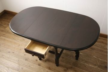 中古　北海道民芸家具　希少な絶版品　引き出し付きで使い勝手の良い上品なバタフライテーブル(ダイニングテーブル、エクステンションテーブル)(R-061280)