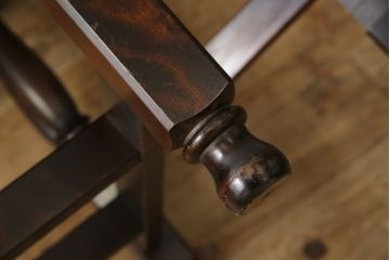 中古　北海道民芸家具　希少な絶版品　引き出し付きで使い勝手の良い上品なバタフライテーブル(ダイニングテーブル、エクステンションテーブル)(R-061280)