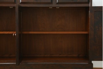 中古　北海道民芸家具　上品な佇まいが落ち着きのある空間を演出するサイドボード　(R-061283)