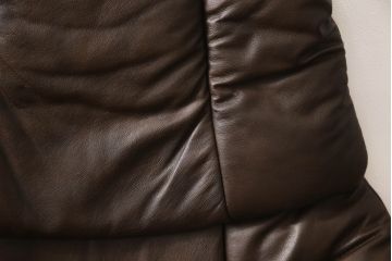 中古　美品　EKORNES(エコーネス)　本革　オットマン付き　ストレスレス レノ クラシック(M)(アームチェア、リクライニングチェア、椅子、一人掛けソファ、1Pソファ)(定価約37万9千円)(R-061288)