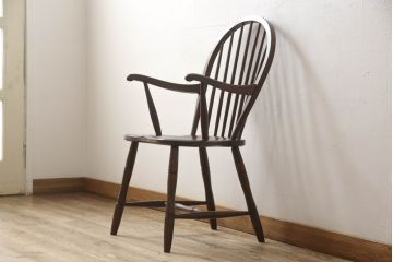 中古　松本民芸家具　美しいシルエットが目を引く、#85リーチ型アームチェア(ダイニングチェア、板座チェア、アームチェア、椅子)(R-061294)