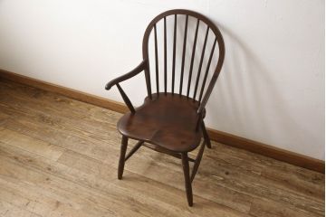 中古　松本民芸家具　美しいシルエットが目を引く、#85リーチ型アームチェア(ダイニングチェア、板座チェア、アームチェア、椅子)(R-061294)