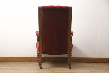 イギリスアンティーク　レッドカラーのファブリックが華やかな印象を与えるキャスター付きサロンチェア(アームチェア、ラウンジチェア、1人掛けソファ、1P、椅子、イス)(R-061305)