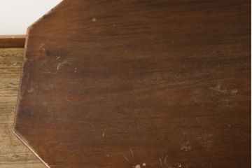イギリスアンティーク　高級品　マホガニー材　キャスター付き　挽き物加工の凝ったデザインが見事なコーヒーテーブル(カフェテーブル、ダイニングテーブル、2人掛け、食卓)(R-061313)