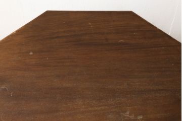 イギリスアンティーク　高級品　マホガニー材　キャスター付き　挽き物加工の凝ったデザインが見事なコーヒーテーブル(カフェテーブル、ダイニングテーブル、2人掛け、食卓)(R-061313)
