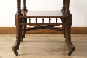 イギリスアンティーク　高級品　マホガニー材　キャスター付き　挽き物加工の凝ったデザインが見事なコーヒーテーブル(カフェテーブル、ダイニングテーブル、2人掛け、食卓)(R-061313)