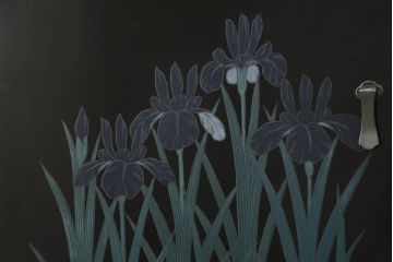 中古　漆絵風　落ち着いた色使いが上品な和タンス(和箪笥、和たんす、着物箪笥、衣装箪笥、引き出し)(R-061323)