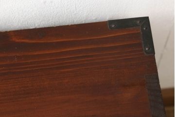 和製アンティーク　前面栗材　使い込まれた味わいが魅力的な米沢箪笥(和たんす、収納箪笥、時代箪笥、整理タンス、ローチェスト、引き出し、ローボード)(R-061328)