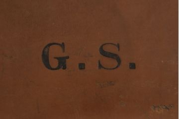 イギリスアンティーク　ガラス天板付き　一味違ったおしゃれな空間づくりにおすすめのトランクサイドテーブル(カフェテーブル、コーヒーテーブル)(R-061332)