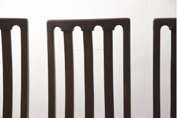 イギリスアンティーク　オーク材　落ち着いた雰囲気が魅力のシンプルなダイニングチェア4脚セット(椅子、イス)(R-061335)