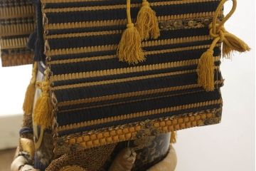 全長170cm　荘厳で迫力に満ちた等身鎧(兜、甲冑、鎧立て、箱付き、五月人形、子供の日、端午の節句、武者人形、家紋、丸に沢瀉)(R-061341)