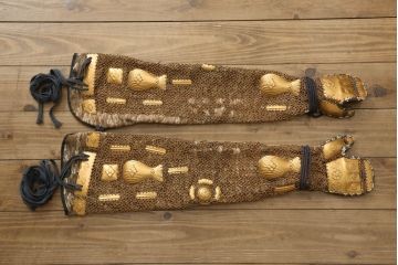 全長170cm　荘厳で迫力に満ちた等身鎧(兜、甲冑、鎧立て、箱付き、五月人形、子供の日、端午の節句、武者人形、家紋、丸に沢瀉)(R-061341)