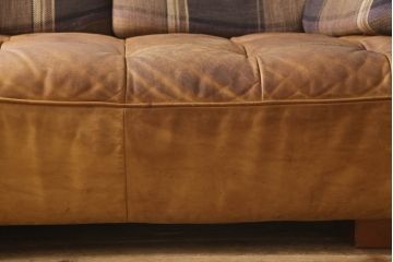 中古　CRASH GATE(クラッシュゲート)　tabu(タブー)　OPIUM SOFA(オピアムソファ)　可愛らしさとかっこよさのバランスが絶妙!おしゃれな2人掛けレザーソファ(本革ソファ、二人掛けソファ、2P、アームソファ)(R-061342)