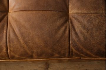 中古　CRASH GATE(クラッシュゲート)　tabu(タブー)　OPIUM SOFA(オピアムソファ)　可愛らしさとかっこよさのバランスが絶妙!おしゃれな2人掛けレザーソファ(本革ソファ、二人掛けソファ、2P、アームソファ)(R-061342)