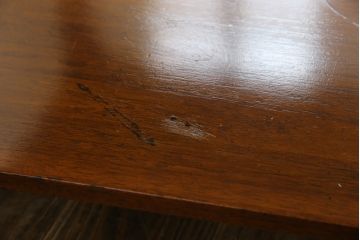 中古　DREXEL HERITAGE JAPAN(ドレクセルヘリテイジジャパン)　594-324　クラシカルなデザインが美しいエンドテーブル(ナイトテーブル、サイドテーブル、サイドチェスト)(R-061347)