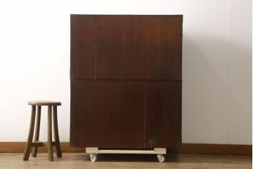 和製アンティーク　明治期　前面欅(ケヤキ)材　角手が格好いい印象の庄内箪笥(衣装箪笥、収納箪笥、時代箪笥、引き出し)(R-061364)
