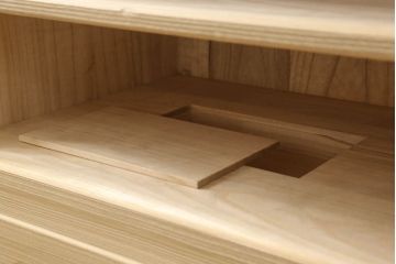 中古　天板リメイク　伝統工芸士・頓所芳男　品のある佇まいが魅力の加茂総桐箪笥(胴厚、総桐たんす、着物箪笥、衣装タンス、和タンス)(R-061369)