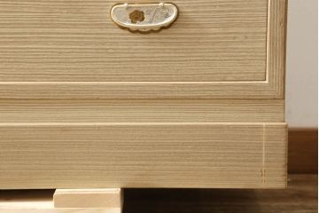 中古　天板リメイク　伝統工芸士・頓所芳男　品のある佇まいが魅力の加茂総桐箪笥(胴厚、総桐たんす、着物箪笥、衣装タンス、和タンス)(R-061369)