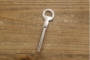 中古　天板リメイク　伝統工芸士・頓所芳男　品のある佇まいが魅力の加茂総桐箪笥(胴厚、総桐たんす、着物箪笥、衣装タンス、和タンス)(R-061369)