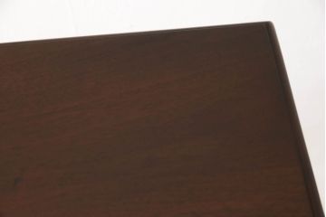 中古　マホガニー材　シックな佇まいの彫刻サイドテーブル(飾り台、花台、ディスプレイ台)(R-061376)