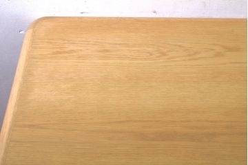 中古　特大　大きなサイズで快適な家族団欒の時間が叶うセンターテーブル(リビングテーブル、作業台)(R-061380)