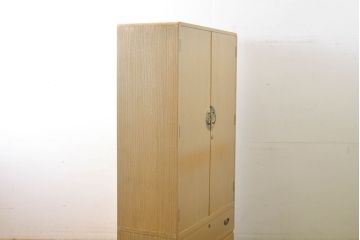 中古　東京の伝統工芸　桐の名門相徳(あいとく)製　衣装盆12杯!　たっぷり収納できる大開総桐箪笥(胴厚、四方丸、総桐たんす、着物箪笥、和タンス、引き出し)(定価約145万円)(R-061383)