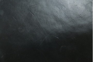 中古　希少品　イタリア　ザノッタ(zanotta)　TONIETTA(トニエッタ)シリーズ　本革　優雅なフォルムが魅力的なレザーチェア　定価約17万円　(R-061386)