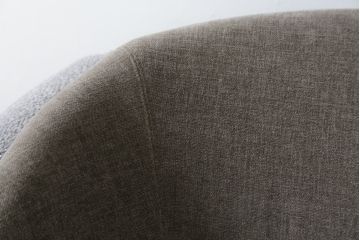 中古　イタリア　ミノッティ(Minotti)　フィルノワール(FIL NOIR)　洗練されたシルエットが美しいアームチェア(定価約70万円)(一人掛けソファ、1人掛け、イス)(R-061395)