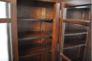 中古　松本民芸家具　クラシカルな雰囲気のダイヤカット型飾り棚(キャビネット、戸棚、食器棚、カップボード、収納棚、上下バラ売り可能)(定価推定約135万円)(R-061400)